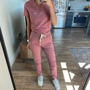 LIMITED EDITION - Figs Mauve Pink Zamora Jogger Scrub Pants size XS Tall